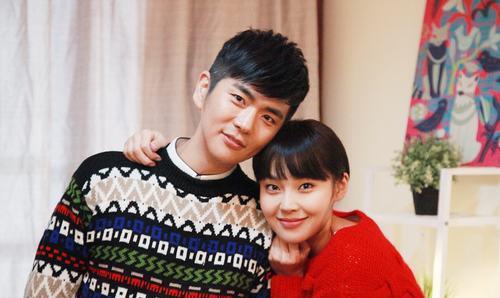 娱乐圈的哪些是亲戚,揭秘明星家族的神秘纽带